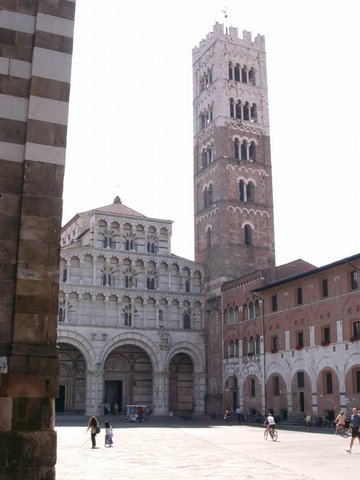 Lucca-2005 007-San Martino.JPG