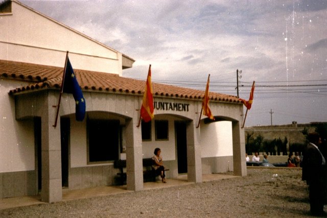 02.jpg